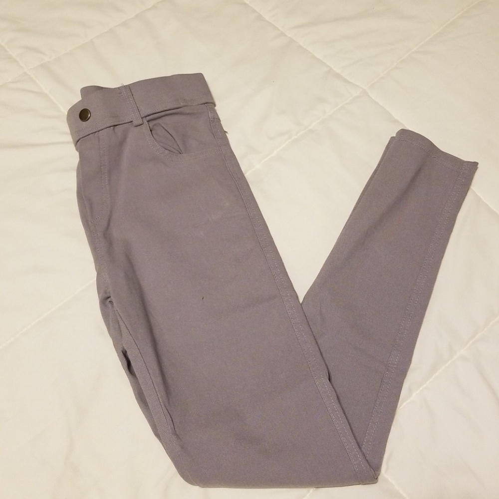 grey skinny pants